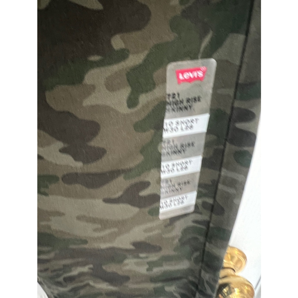 721 HIGH RISE SKINNY UTILITY WOMEN'S JEANS NWT Camouflage size 10 short LEVIS - Picture 4 of 9